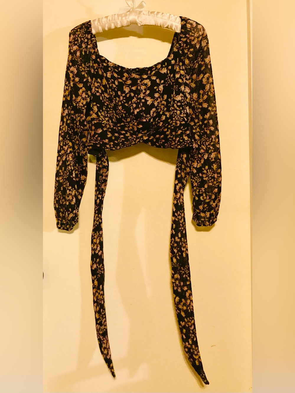 Japna Black Floral Tie-Back Long Sleeve Crop Top